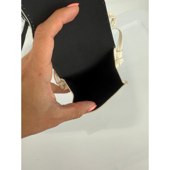 Celine White Leather Logo Sunglasses Cellphone Pouch - Picture 4 of 6